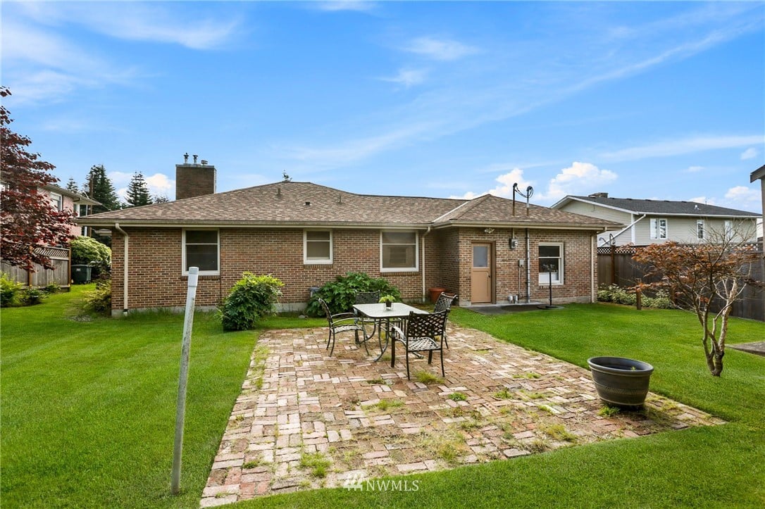 443 View Ridge Dr