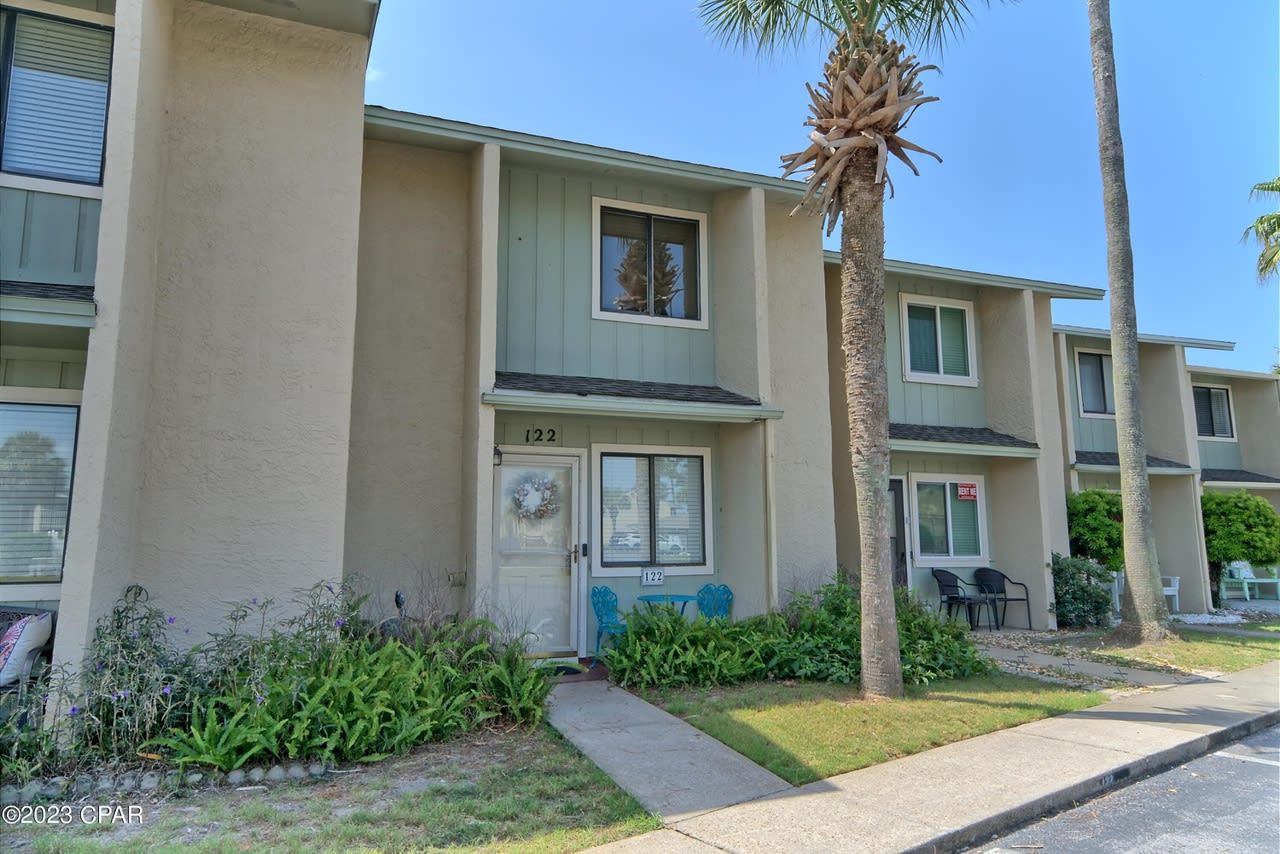 122 White Sandy Drive