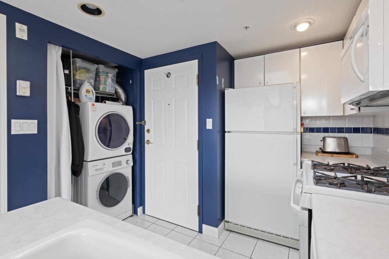 411-1630 W 1st Avenue, Vancouver