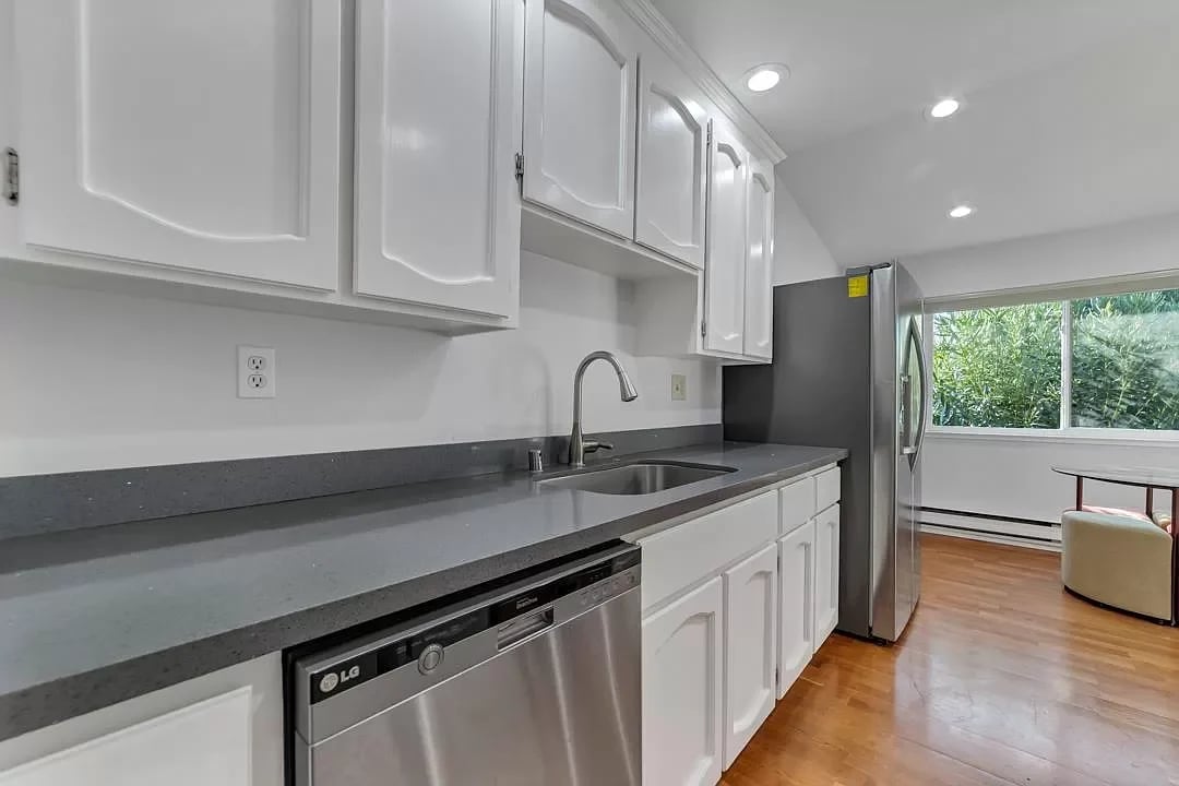 2625 Keystone Ave APT 103