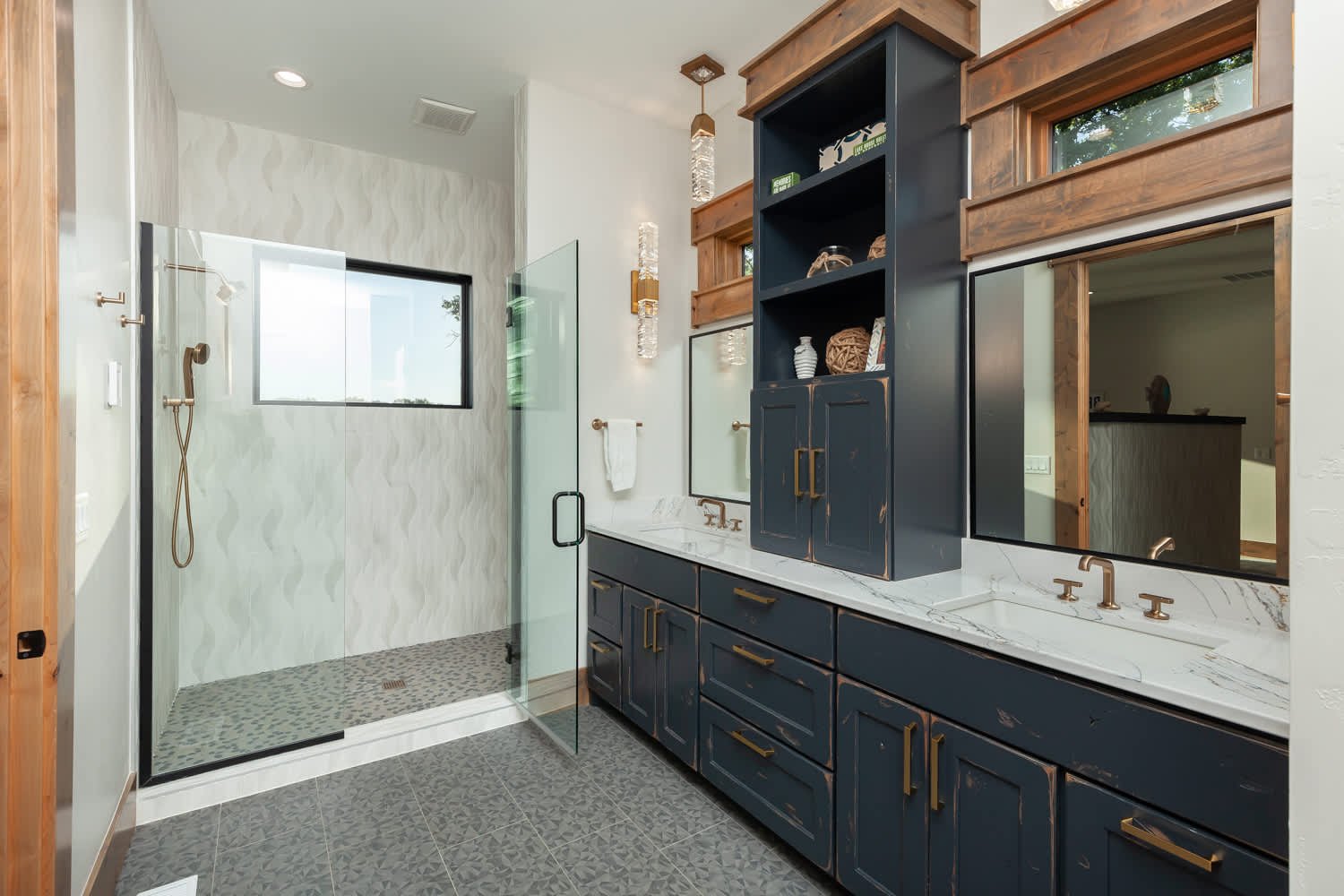 5065 Panorama Drive