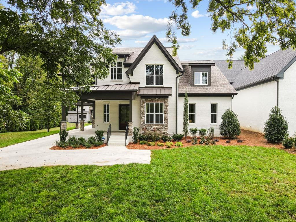 4018 B Lealand Lane