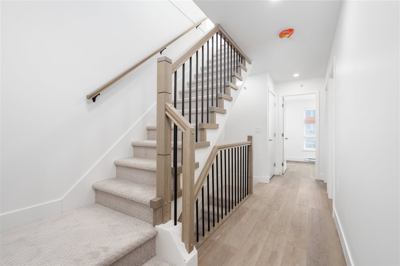SL24-37830 Third Ave
