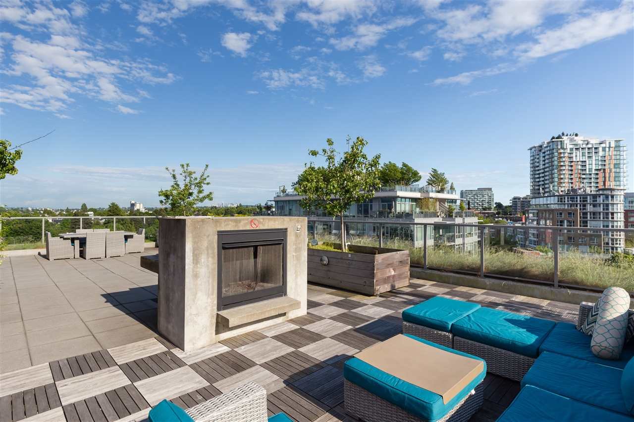 203-251 E 7th Ave
