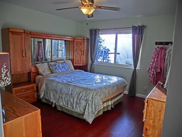 1949 Naples Dr