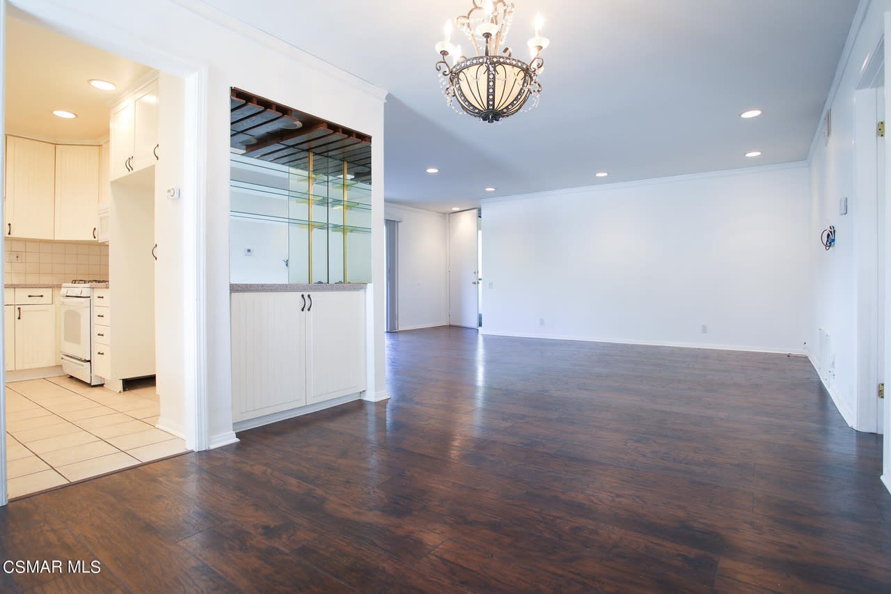 31570 Agoura Rd #6