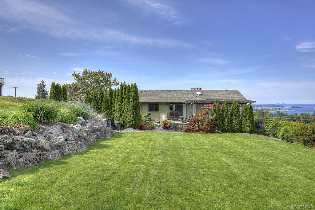 2039 Lowe Rd, North Saanich