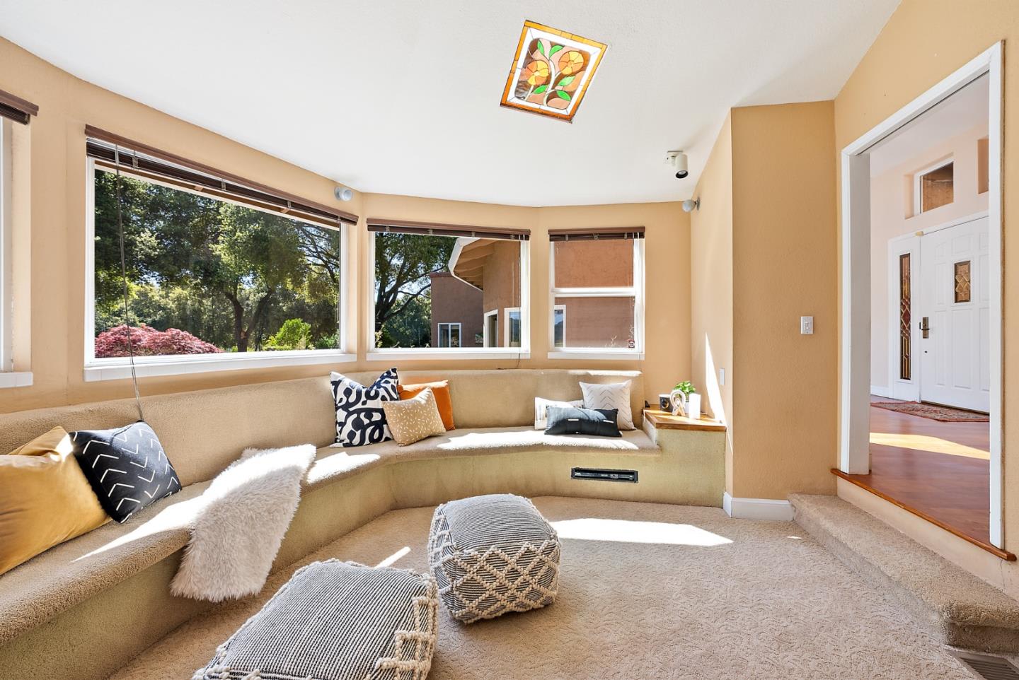 18260 Lakeview Ct Los Gatos, CA 95033