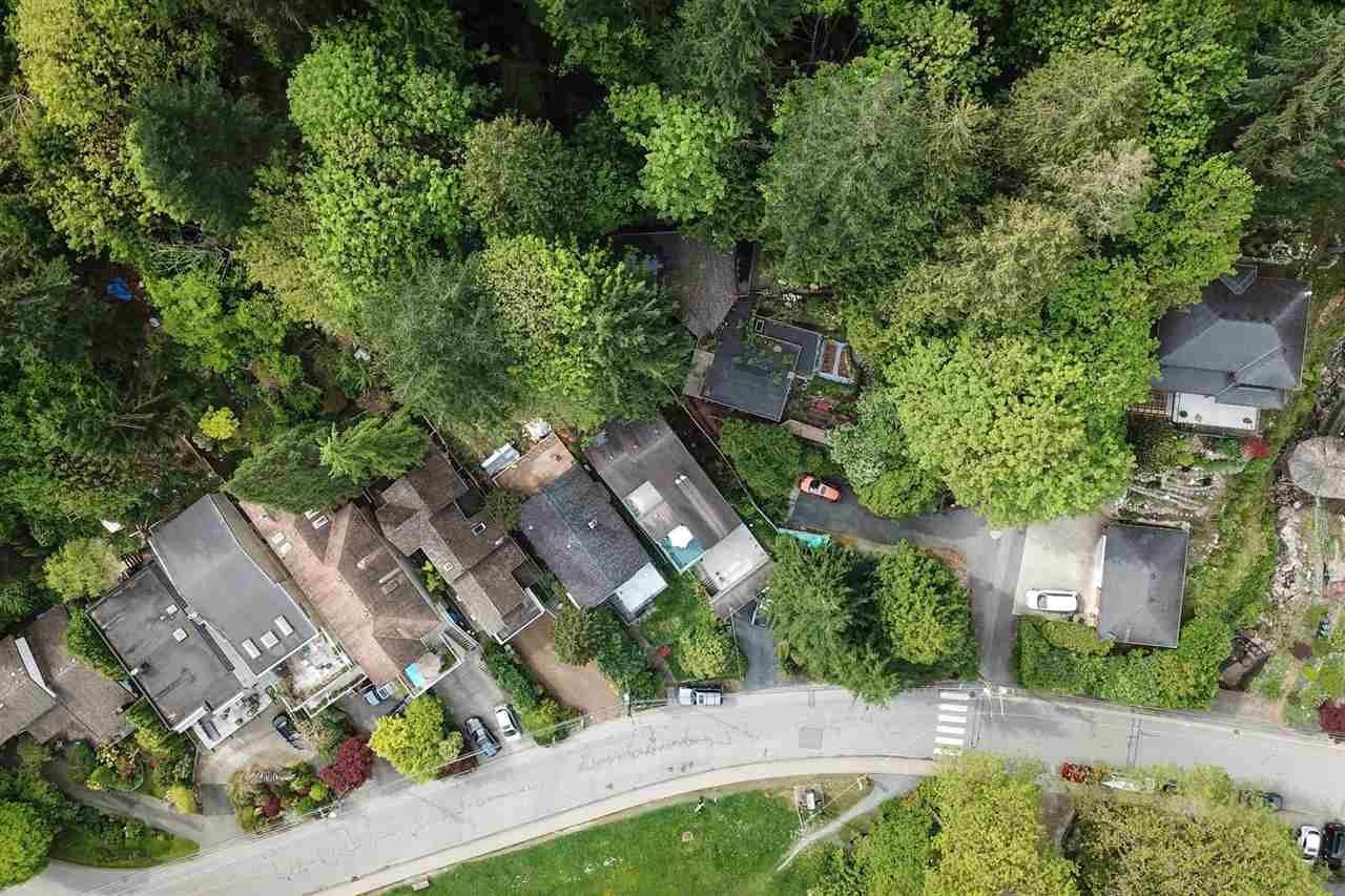 2497 Panorama Dr