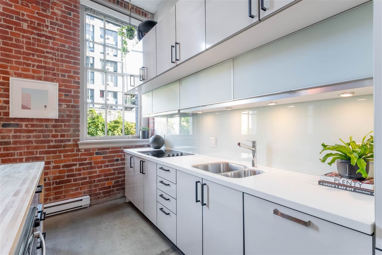 207-546 Beatty St