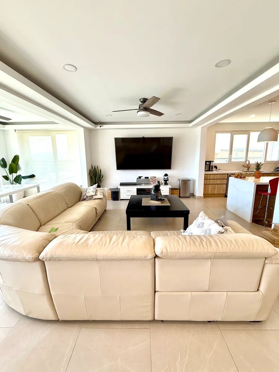 Smart View Townhouse, Escazu, San Jose