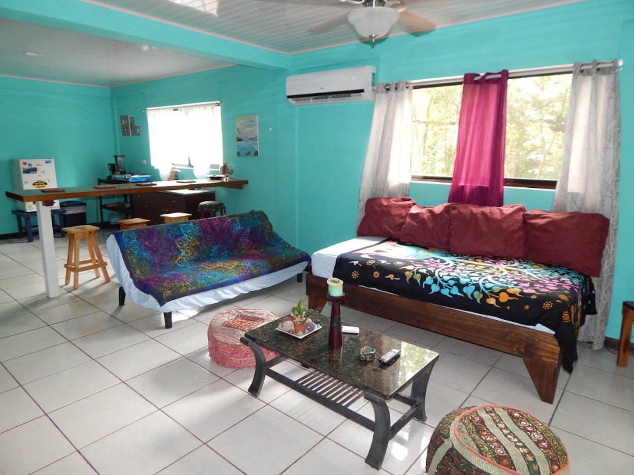 Rainforest Yoga Studio Apartments, Jaco, Puntarenas
