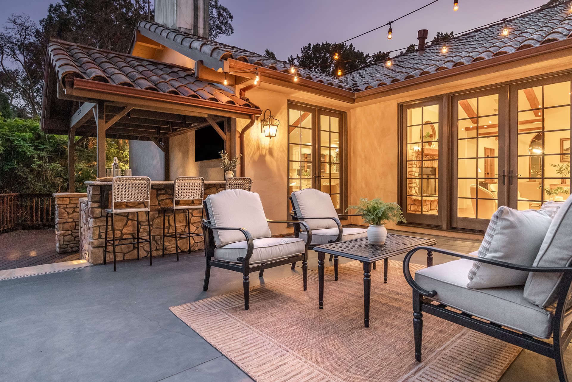 Timeless Coastal Estate 