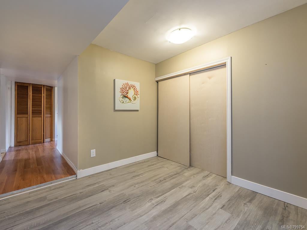3291 Megaw Pl, Saanich