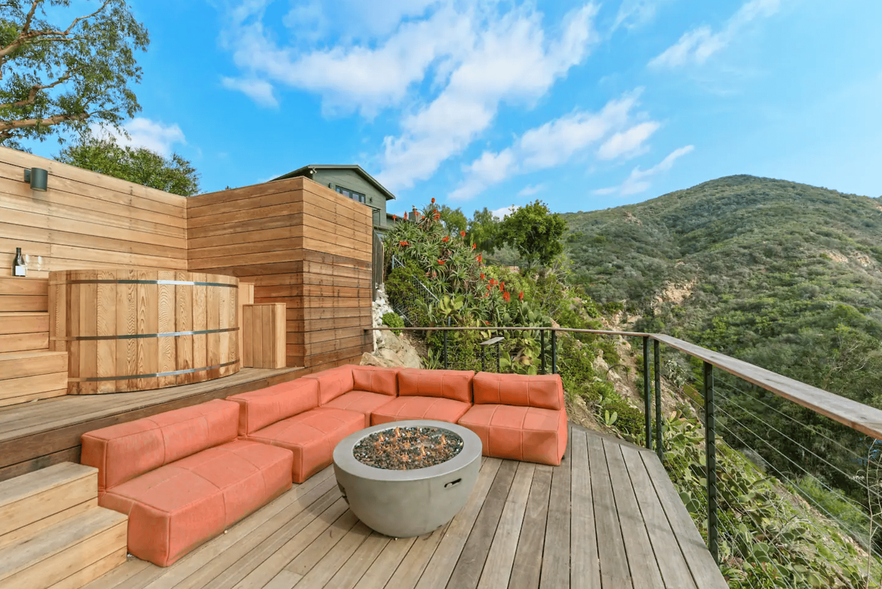 Las Flores Guest House