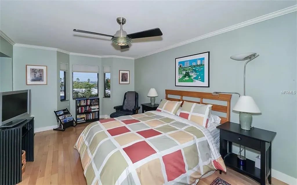 755 S Palm Ave Unit 201