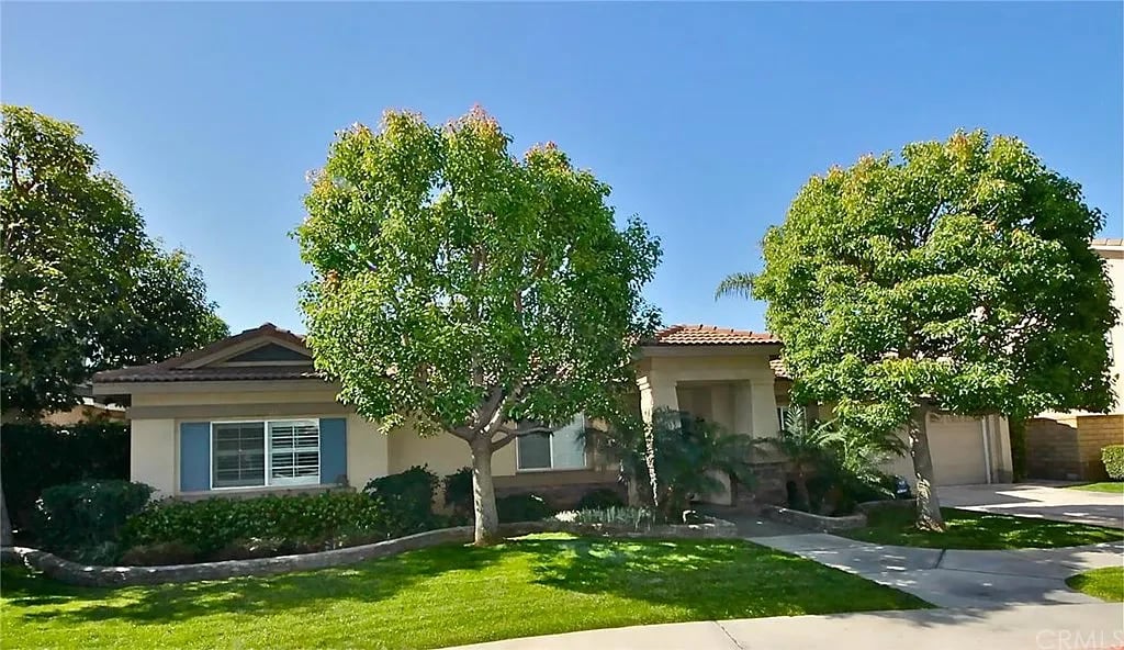 8741 Risinghill Court