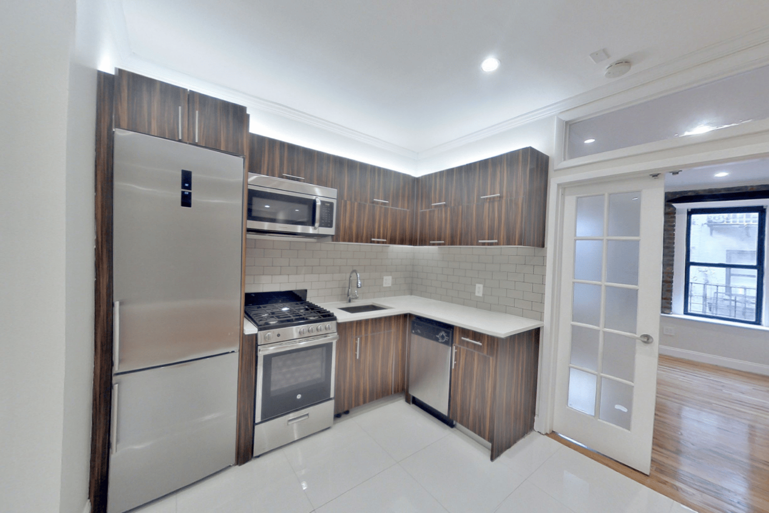 117 Elizabeth Street, Apt B