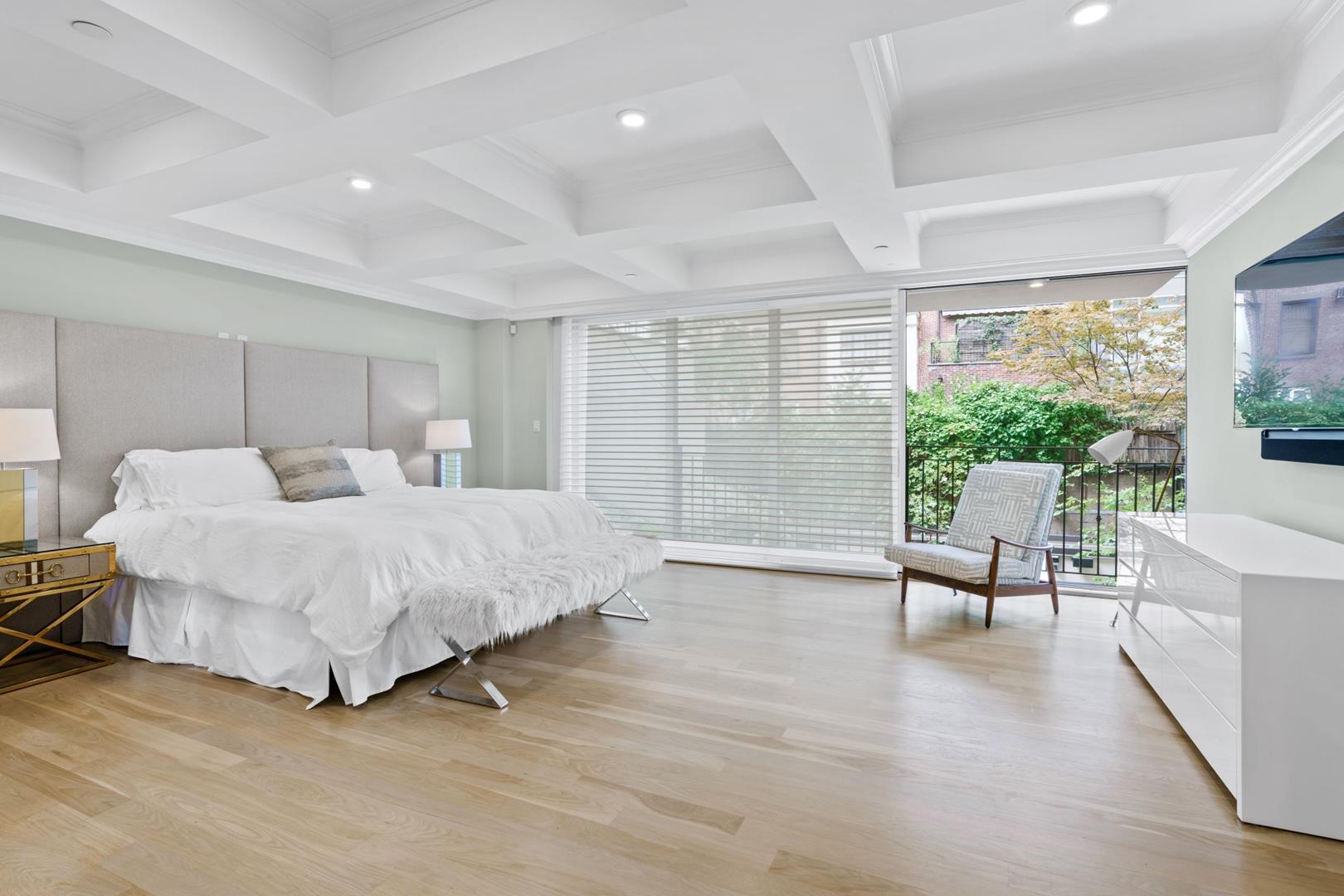 227 East 67th Street, Apt 1