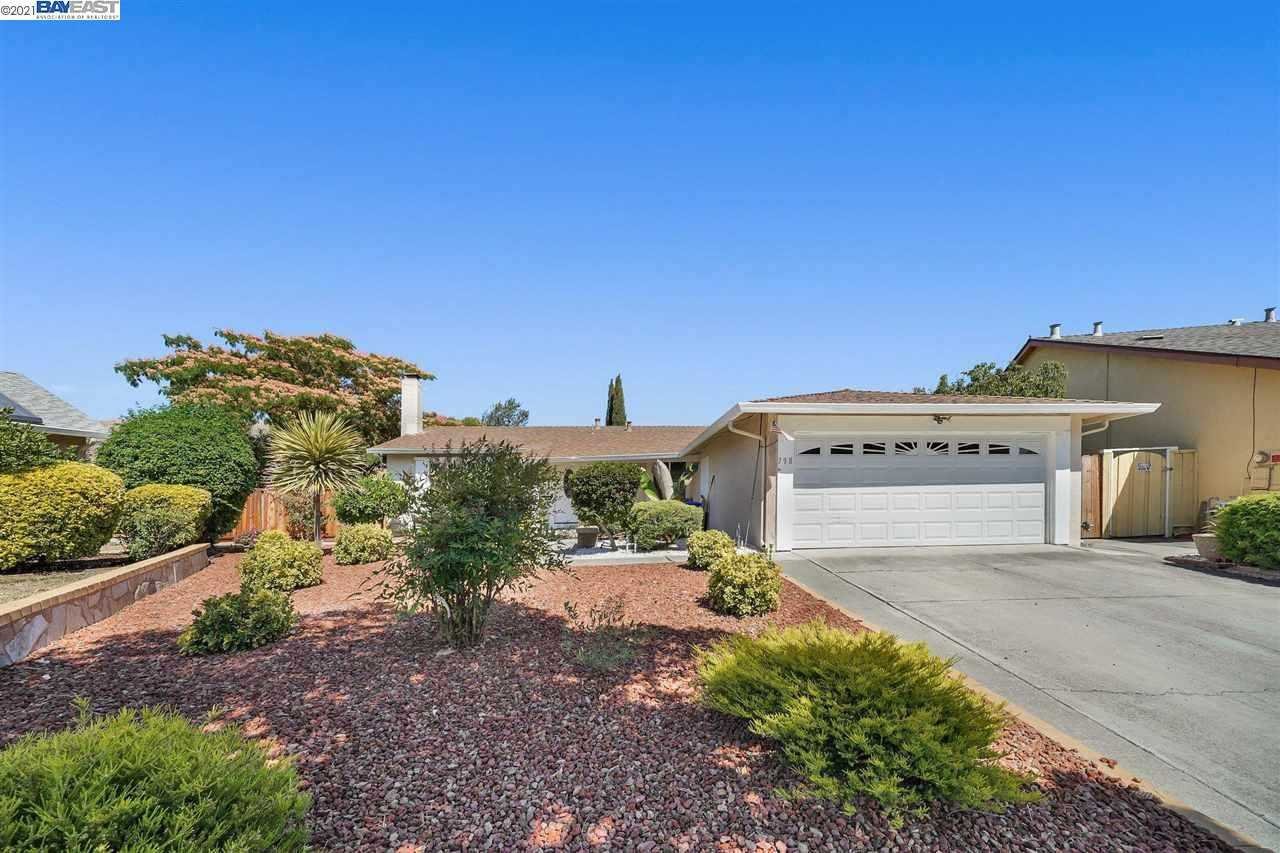 798 Towhee Ct