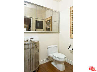 23963 De Ville Way