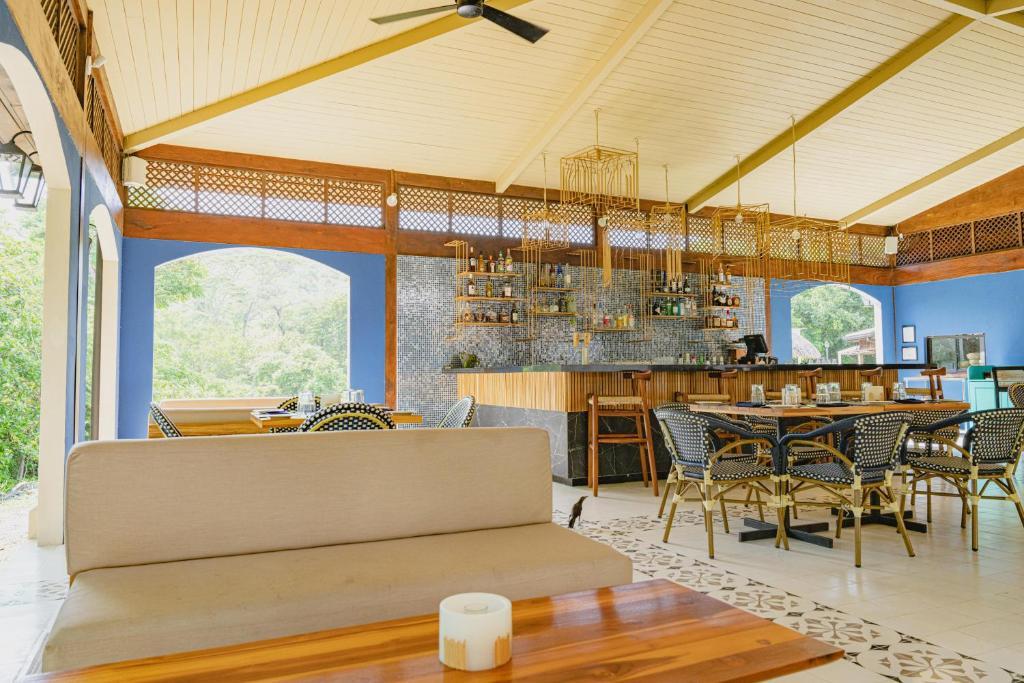 Plaza Flat with Splash Pool, Flamingo, Guanacaste