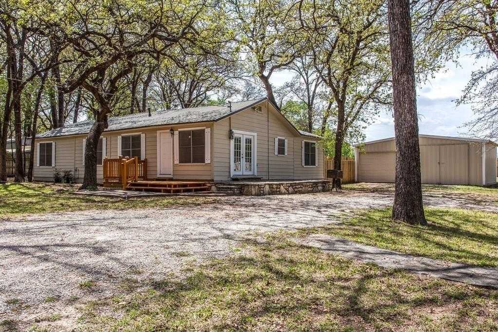 6501 Oakwood Lake Court