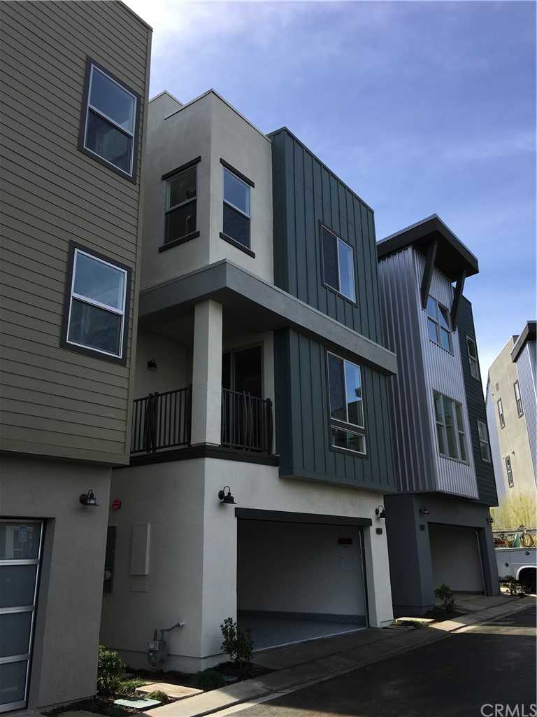 995 Somerton Dr.