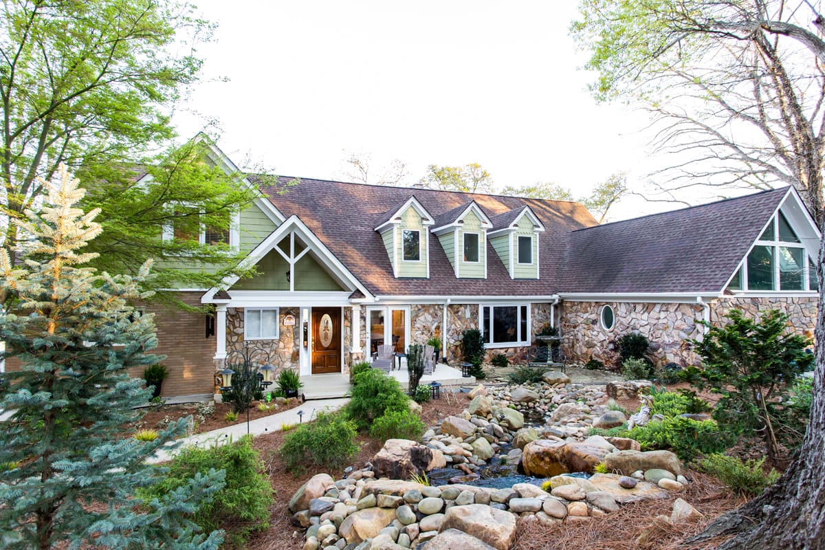 Lake Wylie Waterfront Haven - 16500 Harbor View Road