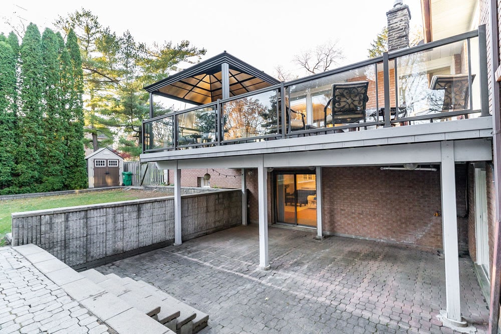 2150 Mississauga Road 