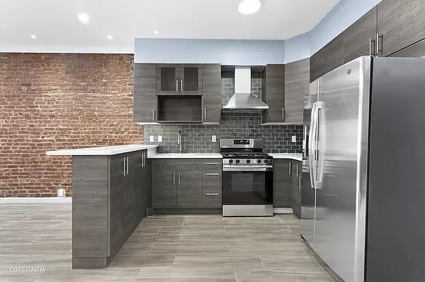 370 New York Avenue Unit: 2
