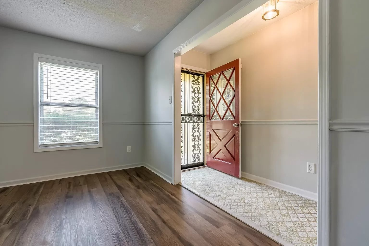 5987 Seminary Dr