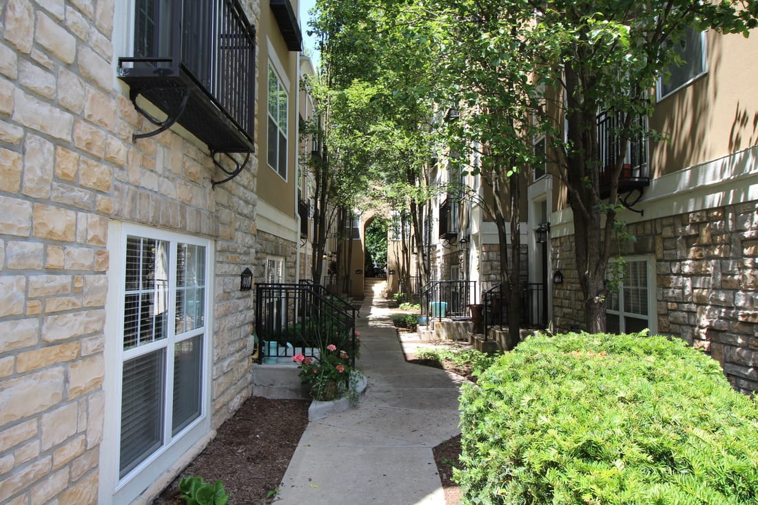 MONON ROW LUXURY TOWNHOMES