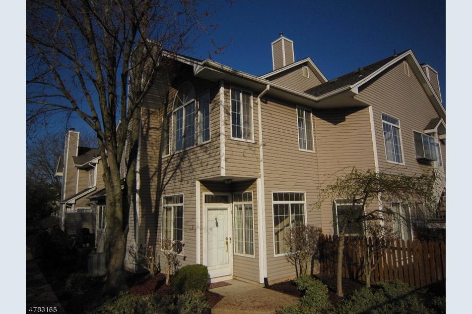 2 Birchwood Rd