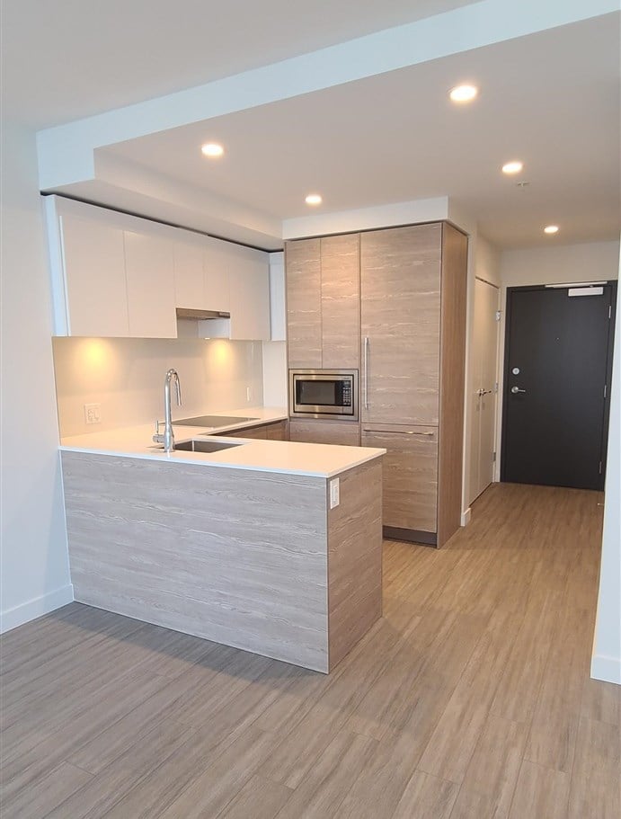 1405-13655 Fraser Hwy