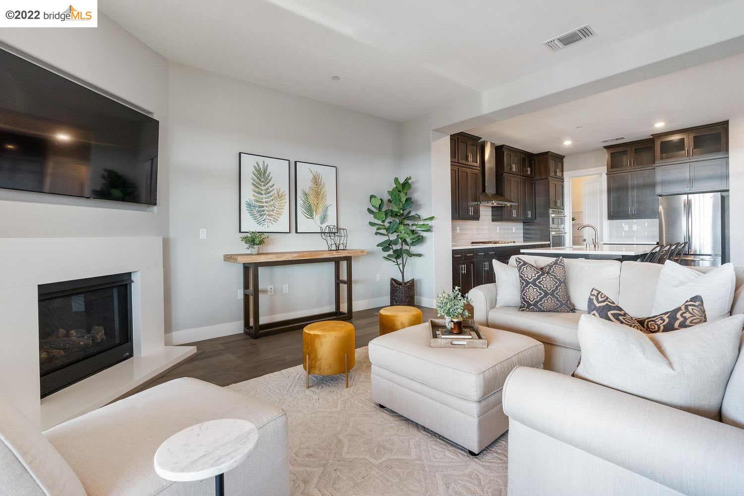 6719 Skyview Dr Oakland, CA, 94605