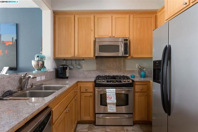 6037 Old Quarry Loop, Oakland, CA 94605