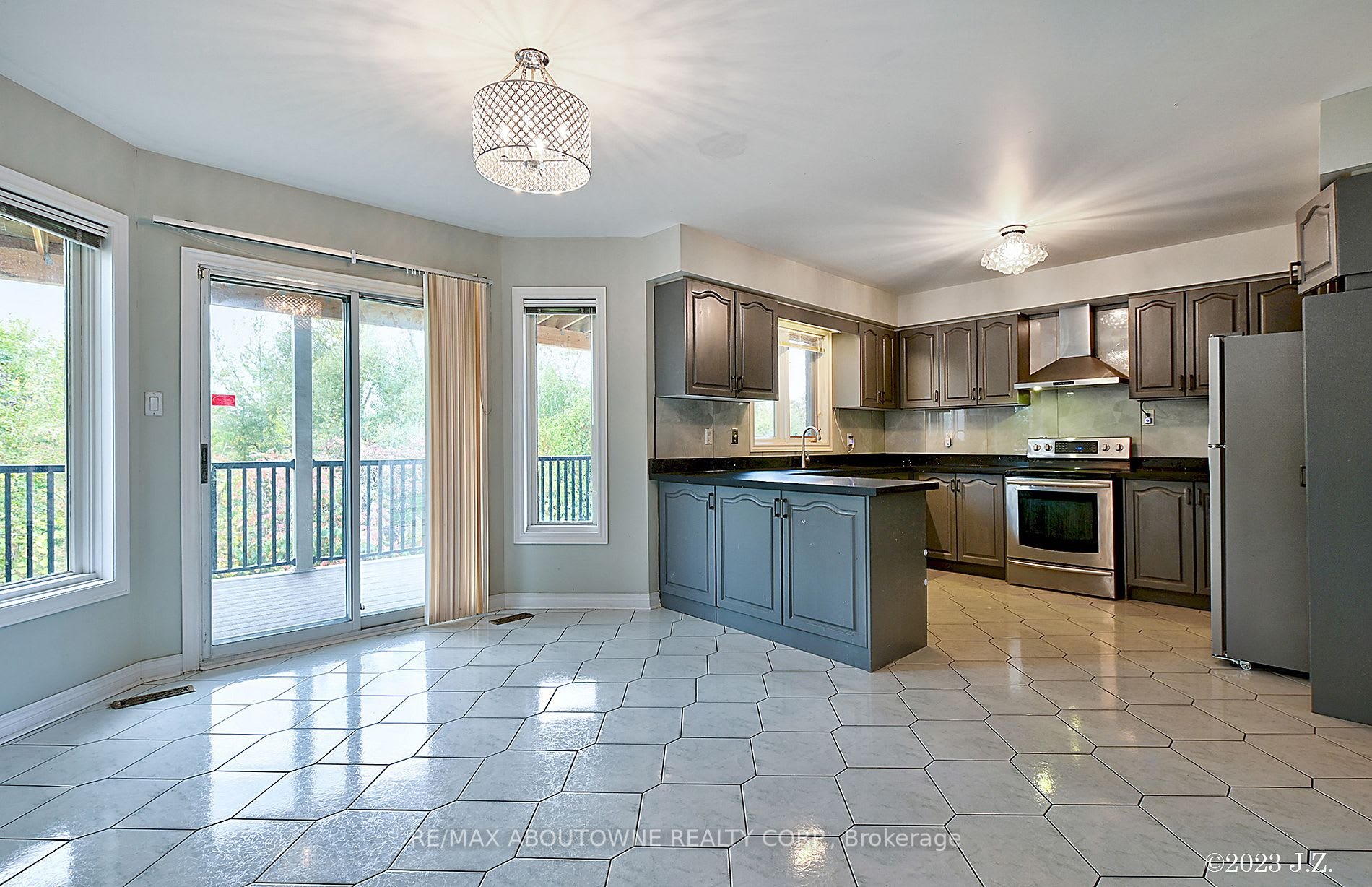 28 Townson Rd