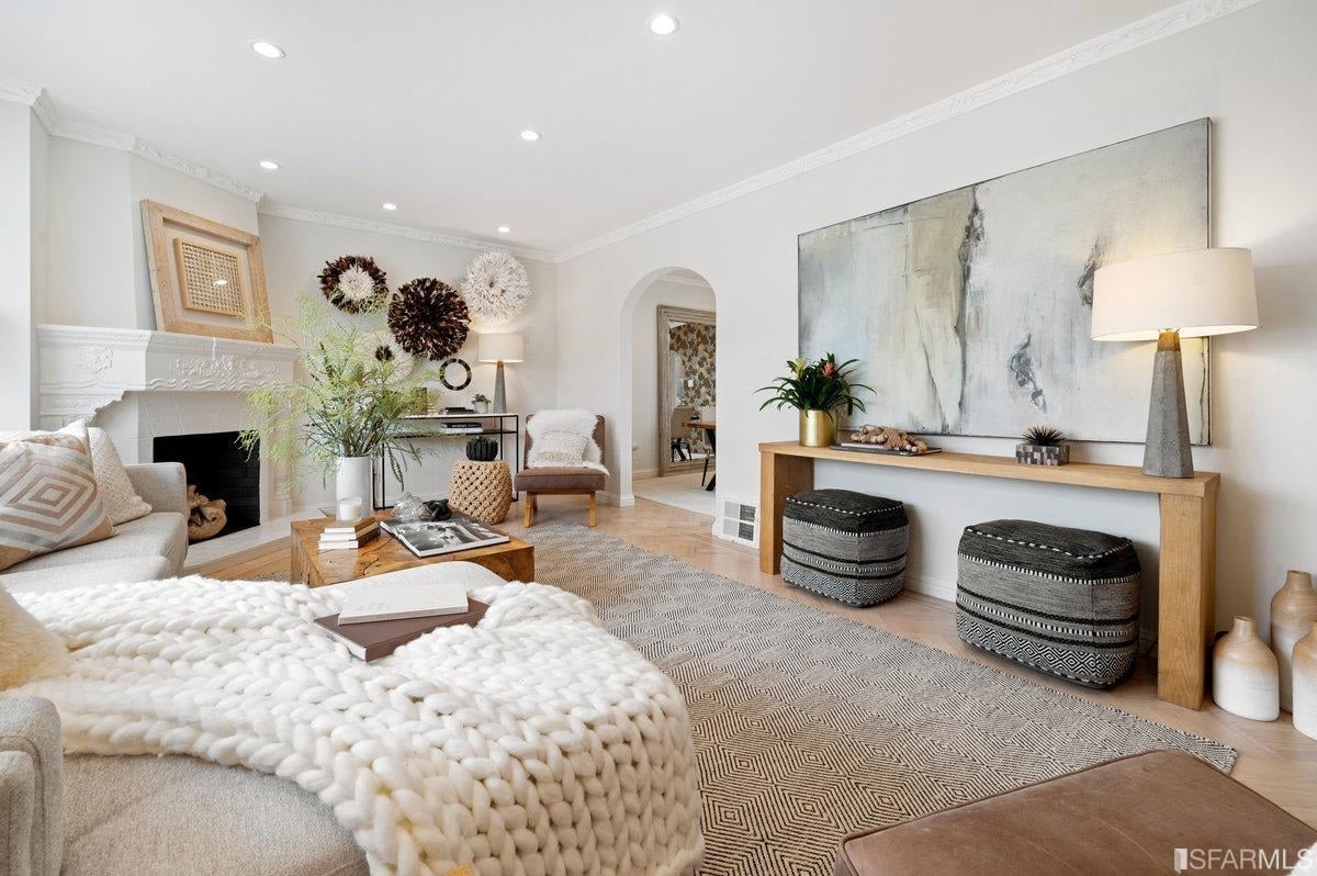 2171 46th Avenue, San Francisco * Represented Buyer * Pre-emptive Offer