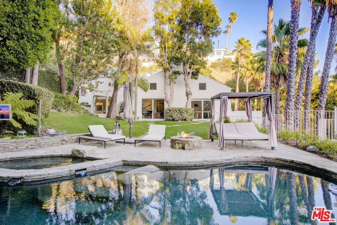 Ridge Villa