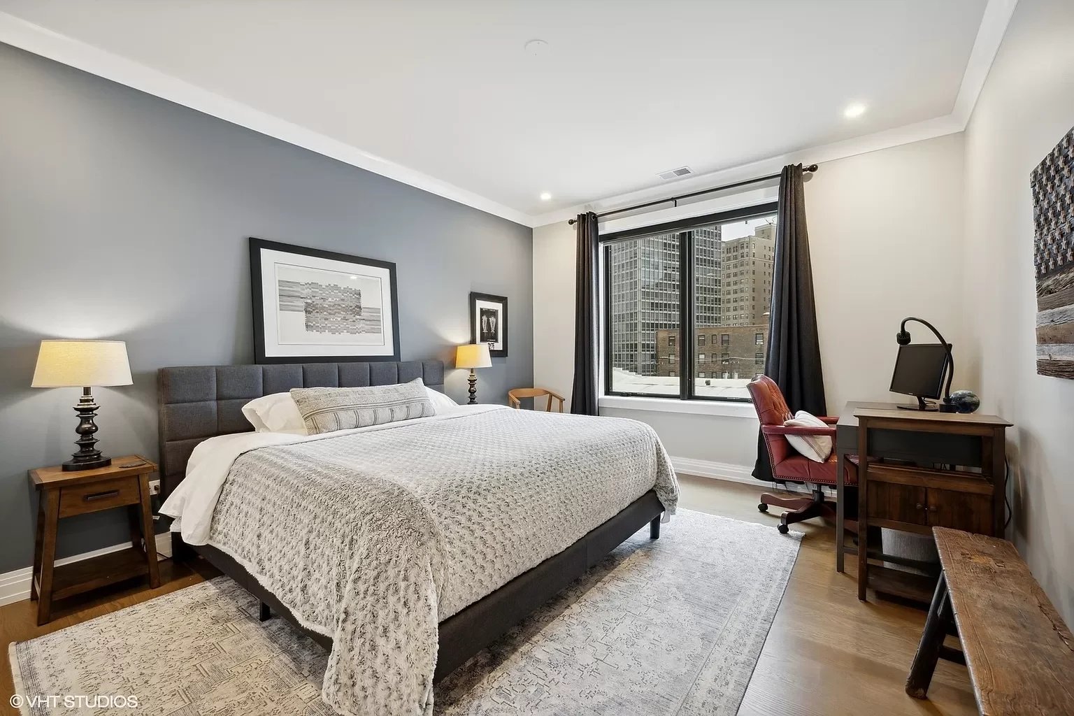 445 W Arlington, Unit 4W