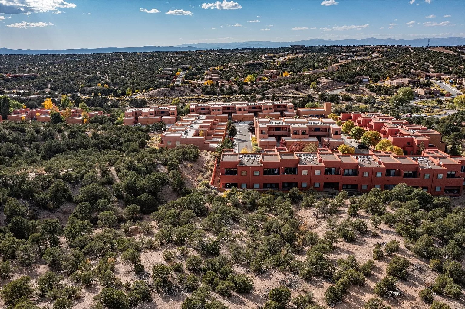 604 Avenida Villa Hermosa #201
