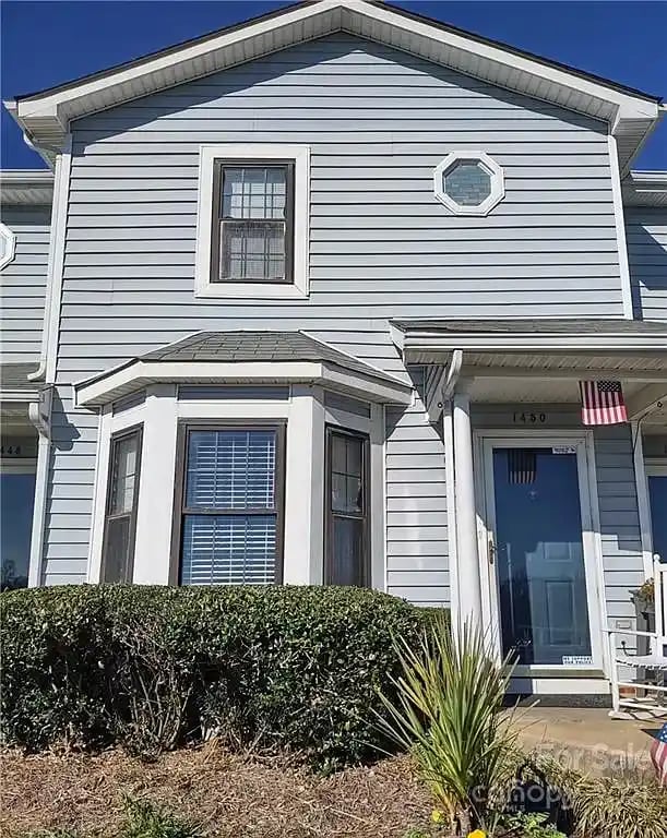 1450 River Dr