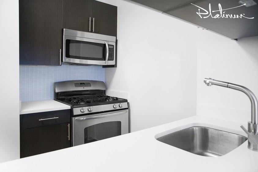 116 John Street, Apt 1601