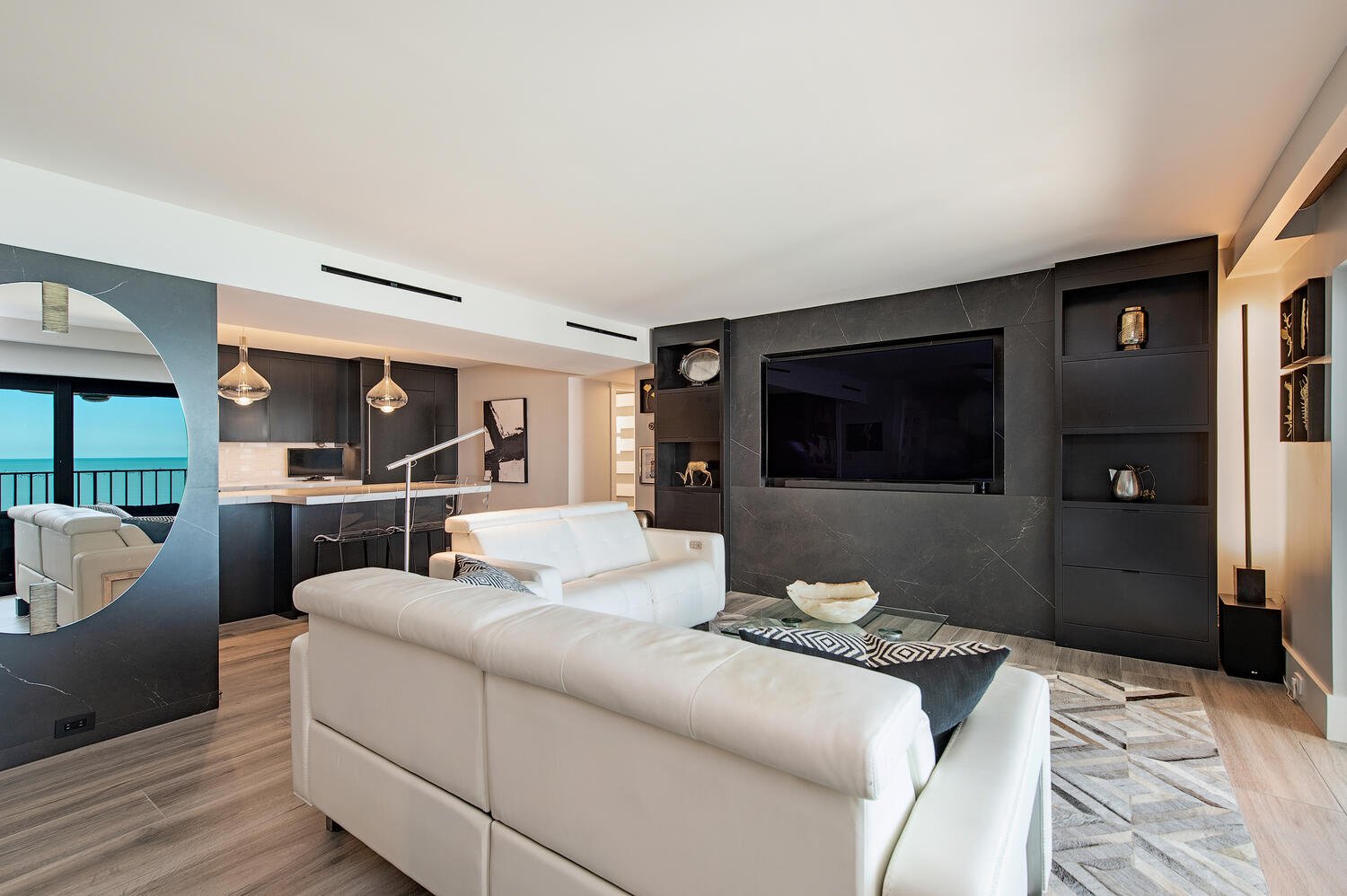 HORIZON HOUSE #801