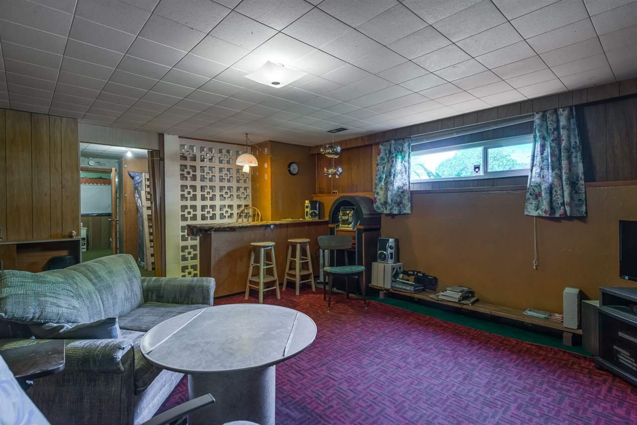 361 W 19th St
