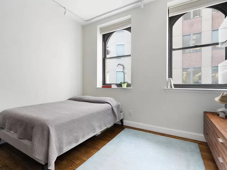 65 Nassau St, #10A