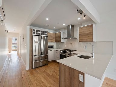 290 Powers St. Unit: 2