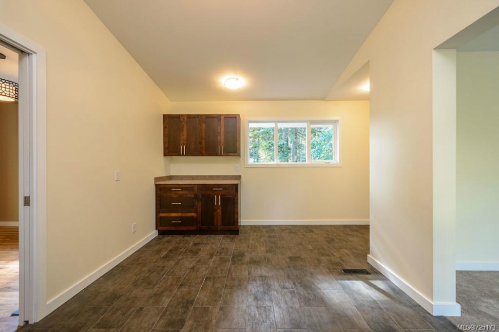 4731 Carloss Pl, Saanich