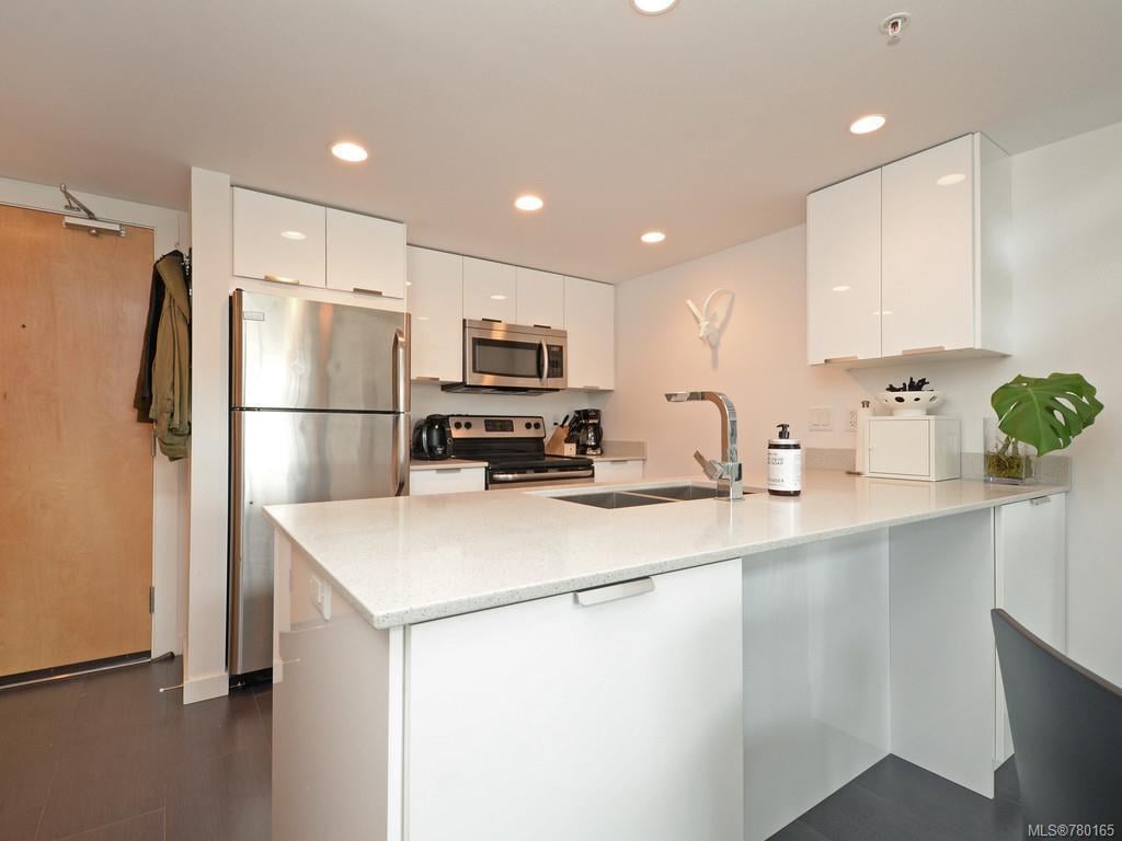 422-2871 Jacklin Rd, Langford
